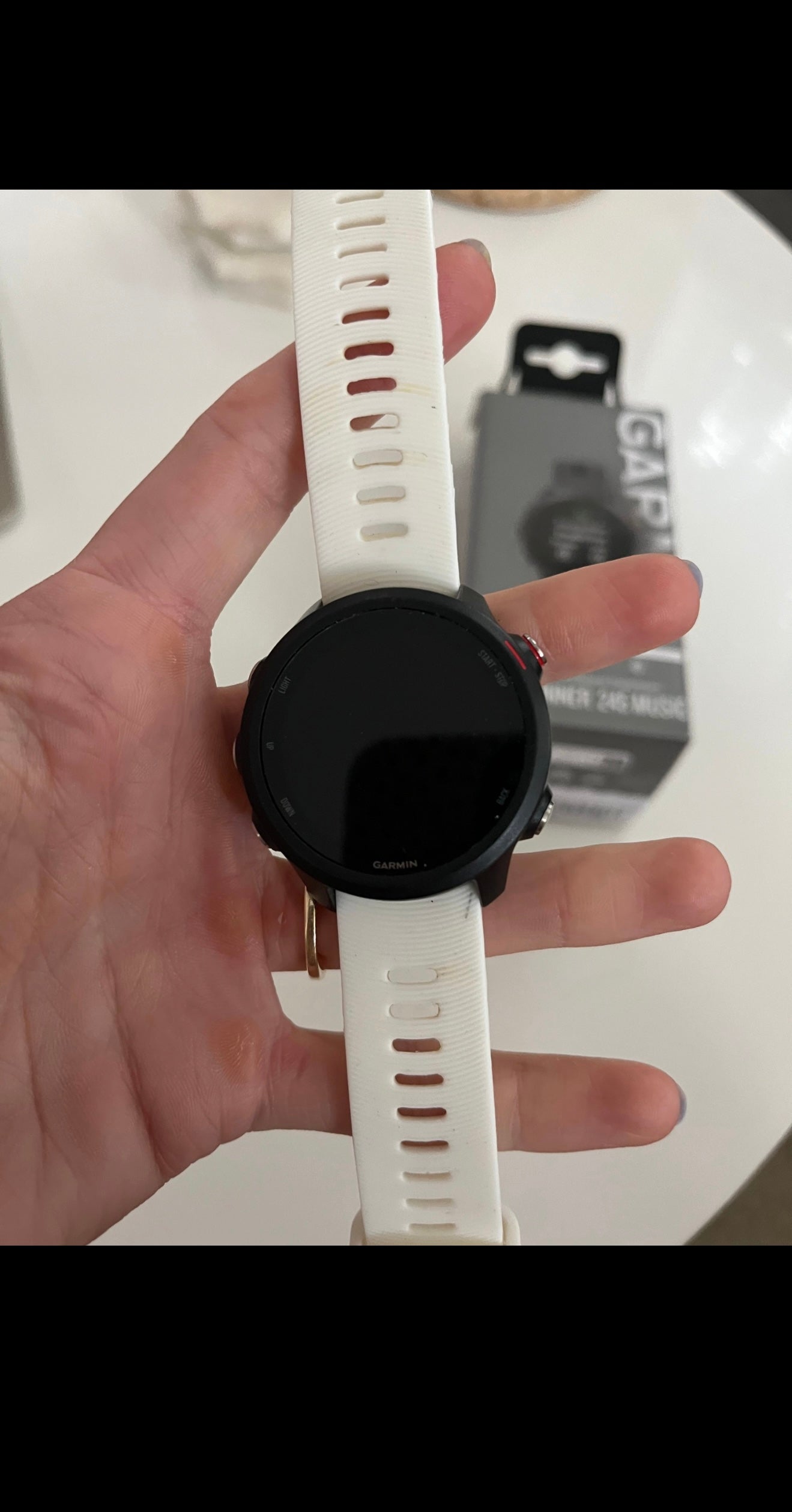 Garmin Forerunner 245 Music GPS Smartwatch White Band