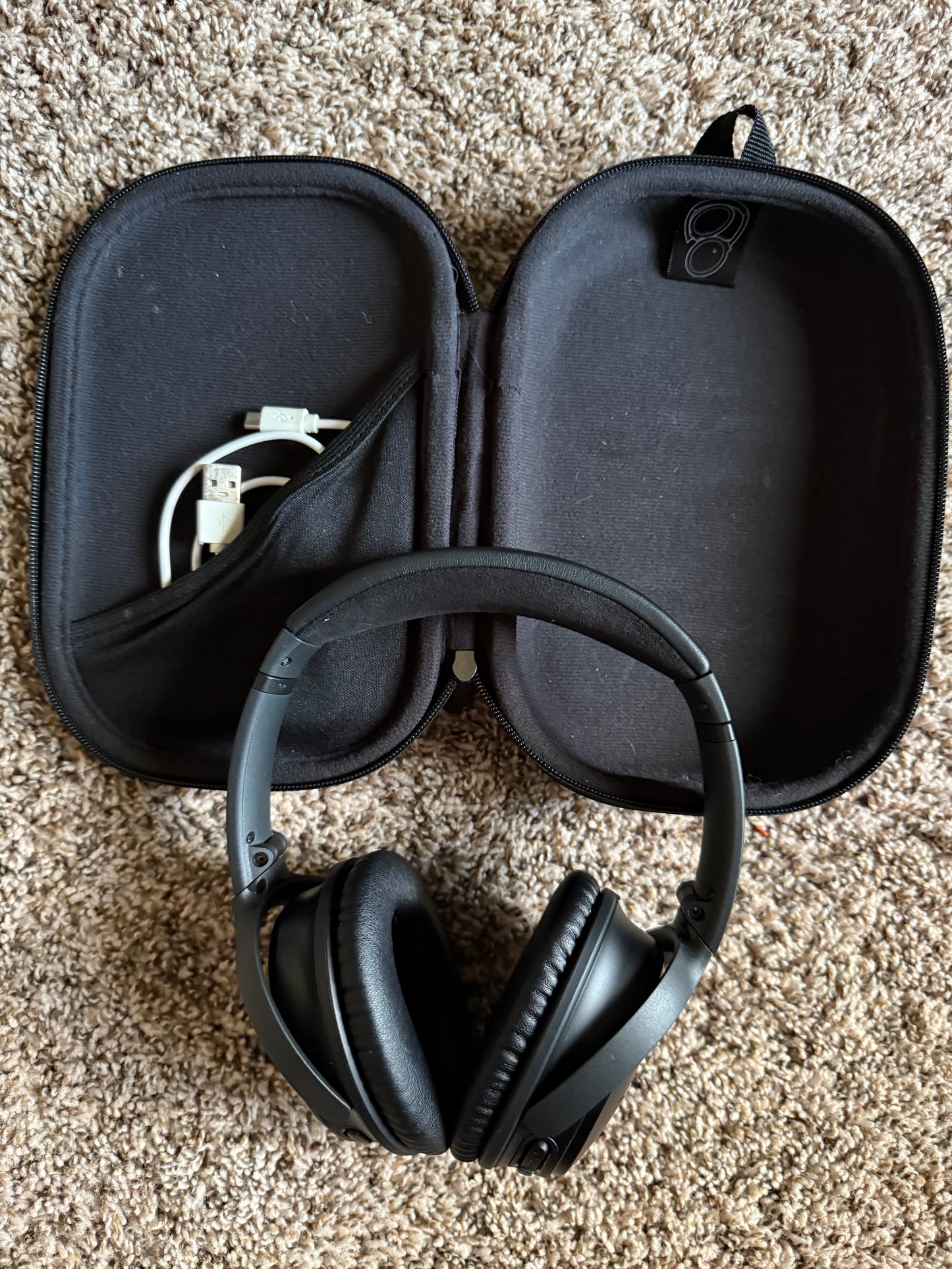 Bose QuietComfort 35 II Bluetooth Wireless Over-Ear Headphones - NC