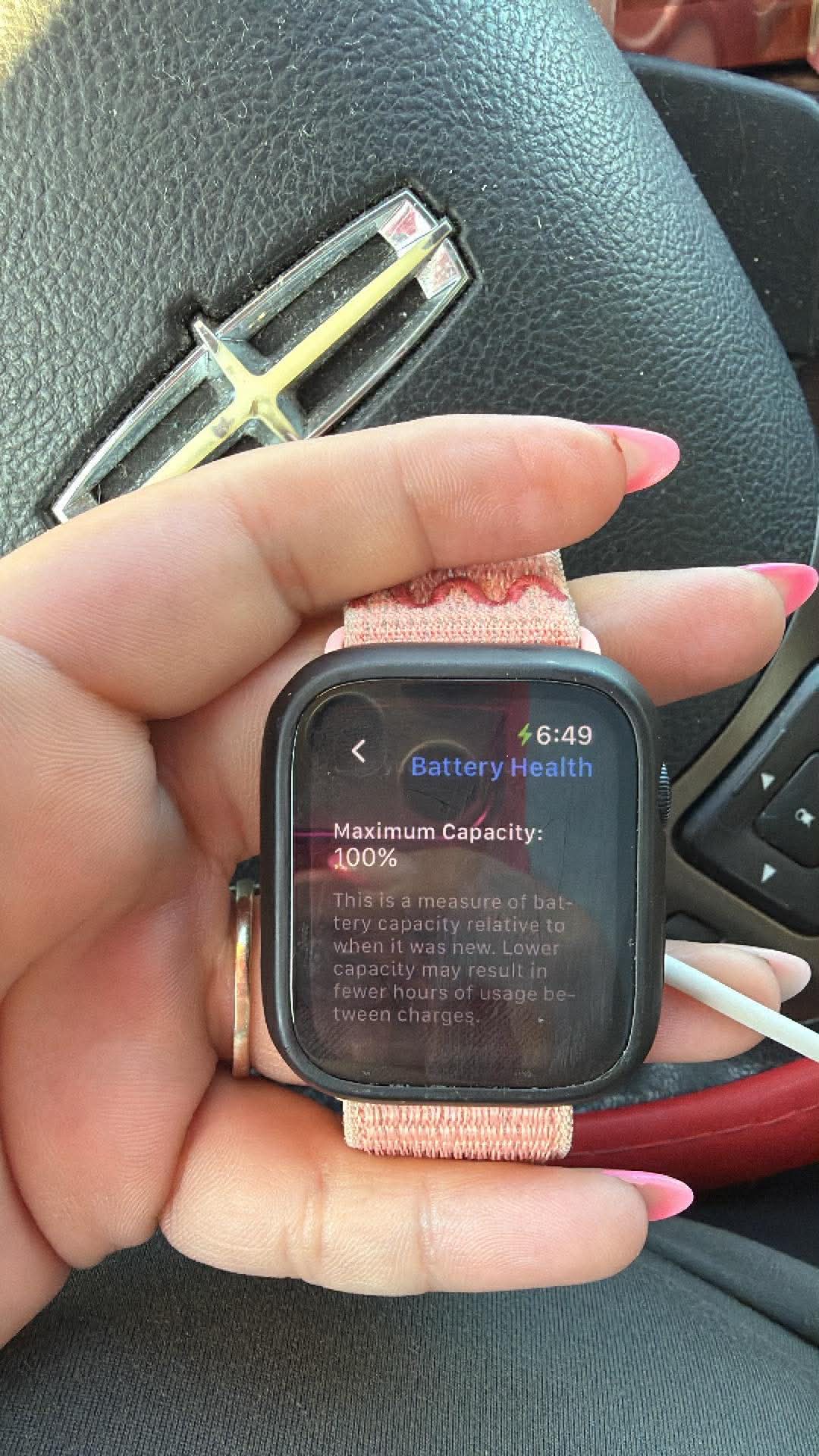 Apple Watch SE 3 44mm GPS Midnight Aluminum Case with M/L Pink Sport Band